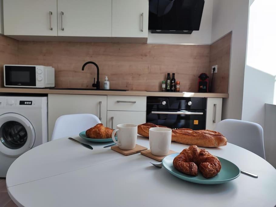 Pause Entre Cite Et Bastide *Clim *Wifi *Smart Tv Appartement Carcassonne Buitenkant foto